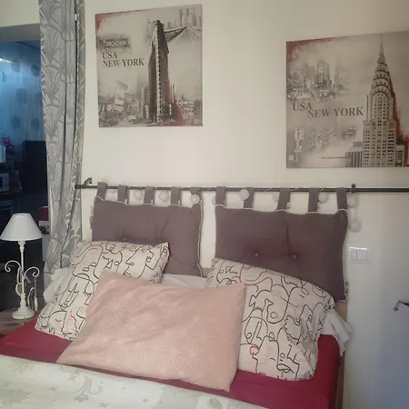 Les Violettes Appartement *