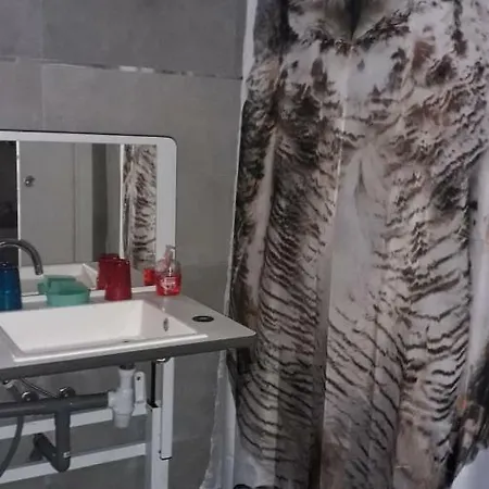 Les Violettes Apartment