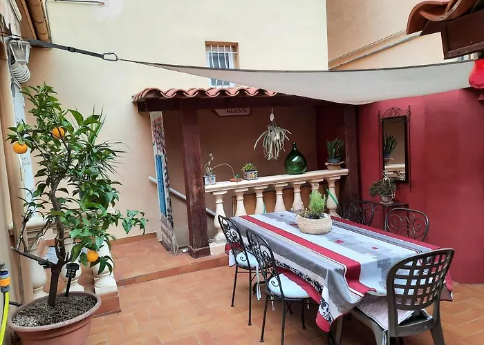 Les Violettes Μεντόν